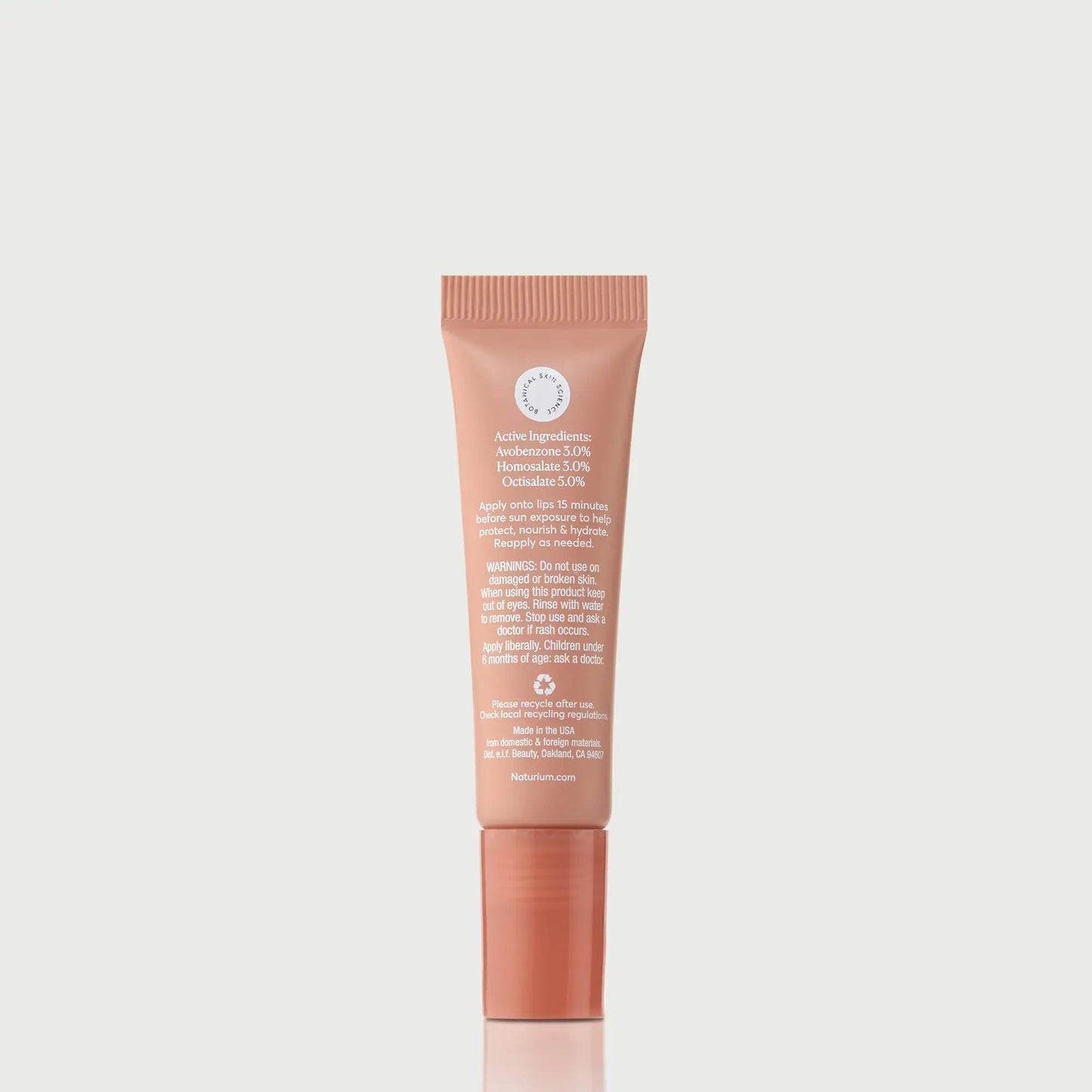 phyto-glow-lip-balm-spf-45-getaway-o5 NATR-10126_PhytoGlow_SPF_Getaway_primary_capon_back_bonebkgd_1.webp