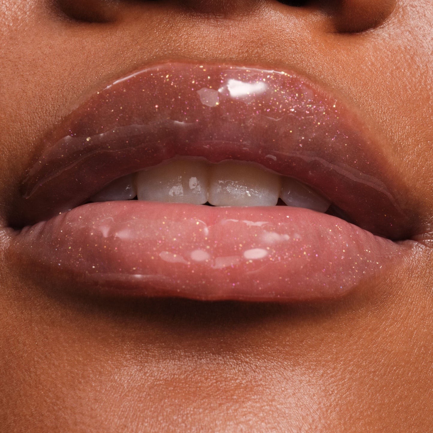 phyto-glow-lip-balm-shimmer-stardust-q6 NATR-10131-Phyto-Glow-Lip-Hover-Stardust.jpg