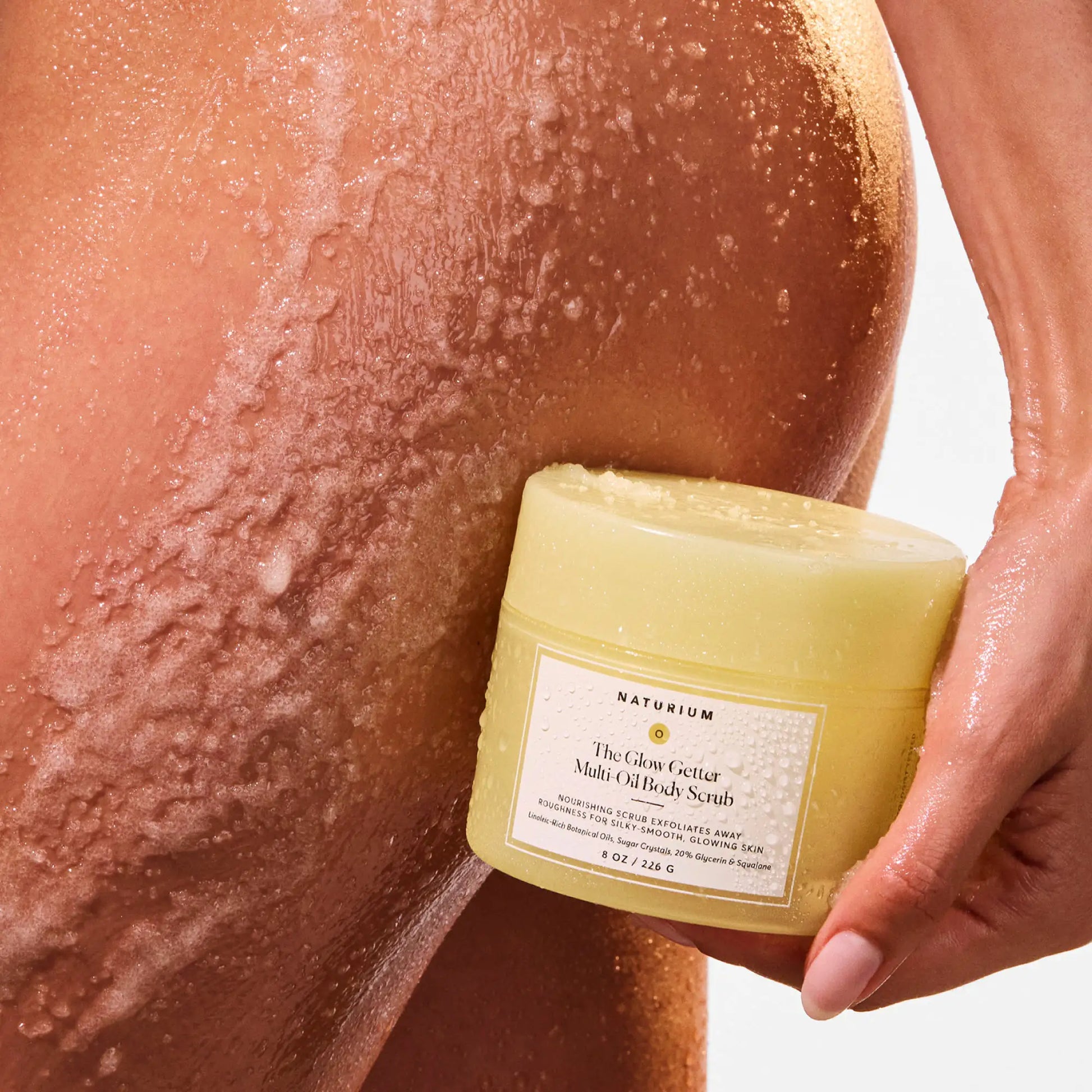 the-glow-getter-multi-oil-body-scrub-q3 NATR-40028-Alt-Image-The_Glow_Getter_Multi-Oil_Body_Scrub-07.webp