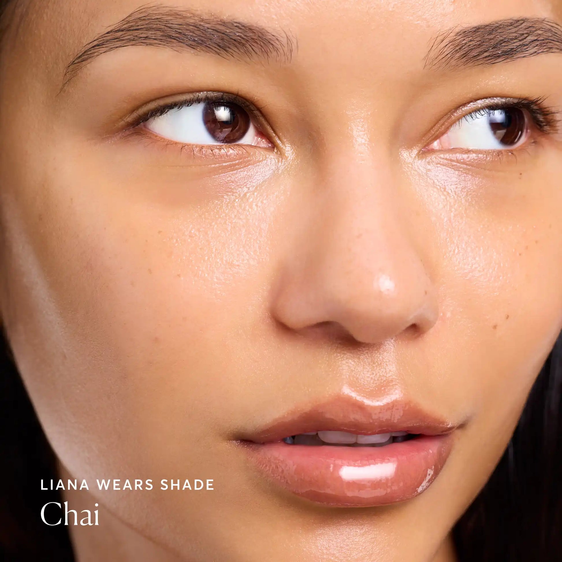 phyto-glow-lip-balm-chai-r1 NATR-60111-Alt-Images-Phyto-Glow-Lip-Balm-Chai-04.webp