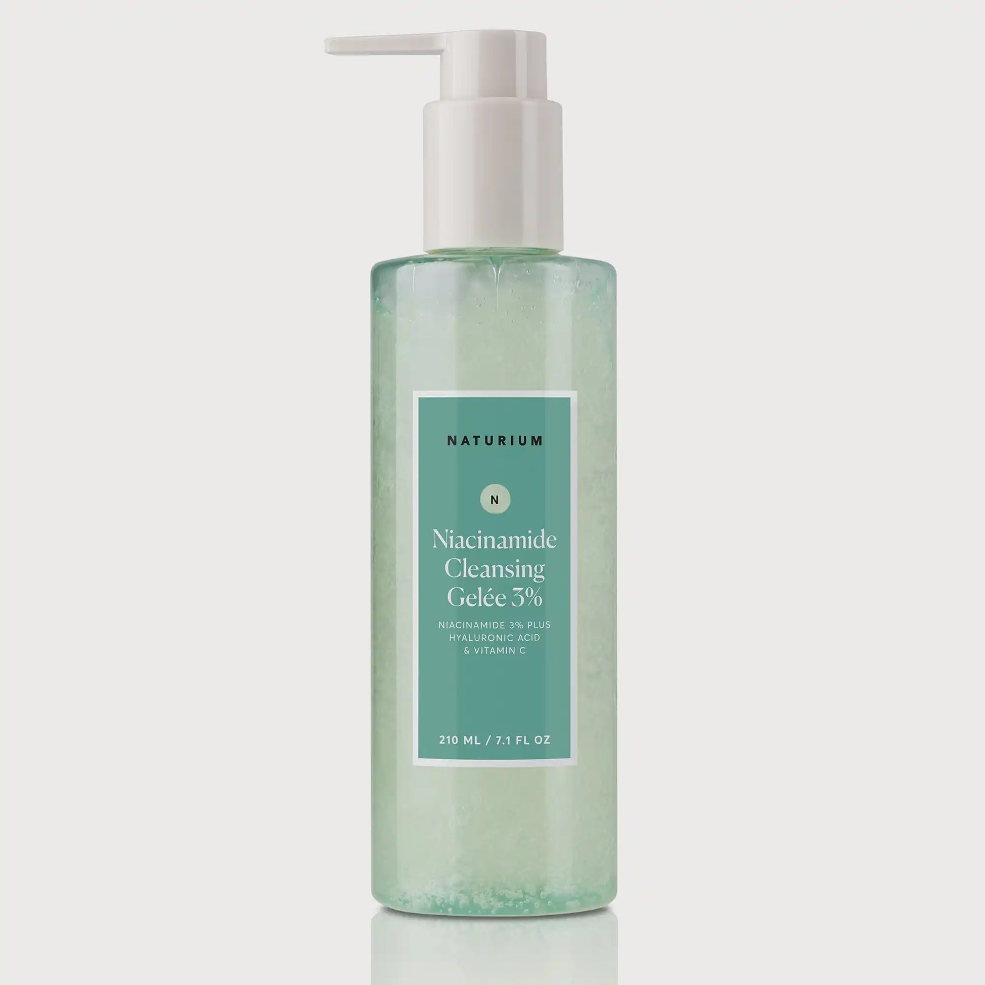 niacinamide-cleansing-gelee-3-c4 NATRM_Ecomm_Niacinamide-Cleansing-Gelee_Front.webp
